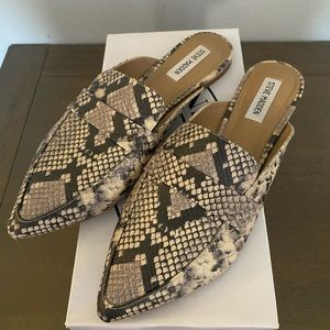 Steve Madden Flavor Mule. Size 10